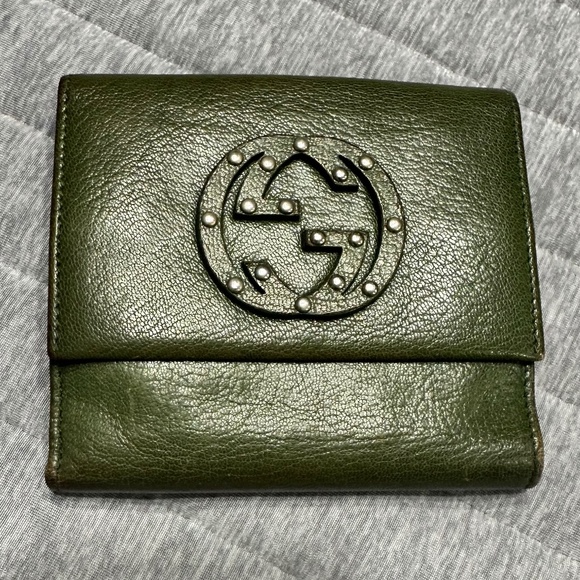 Gucci Handbags - Gucci Studded Interlocking GG compact wallet with COA